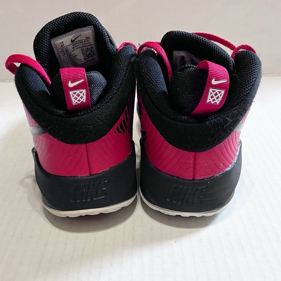 Nike Team Hustle D9 Basketball Sneakers Red & Black - Picture 8 of 10